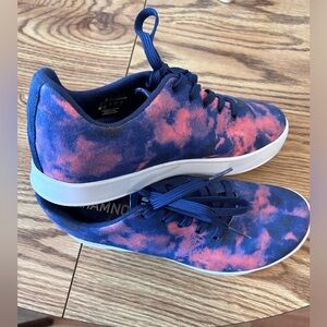 Chuck style all day NOBULL shoes, women’s 9.5